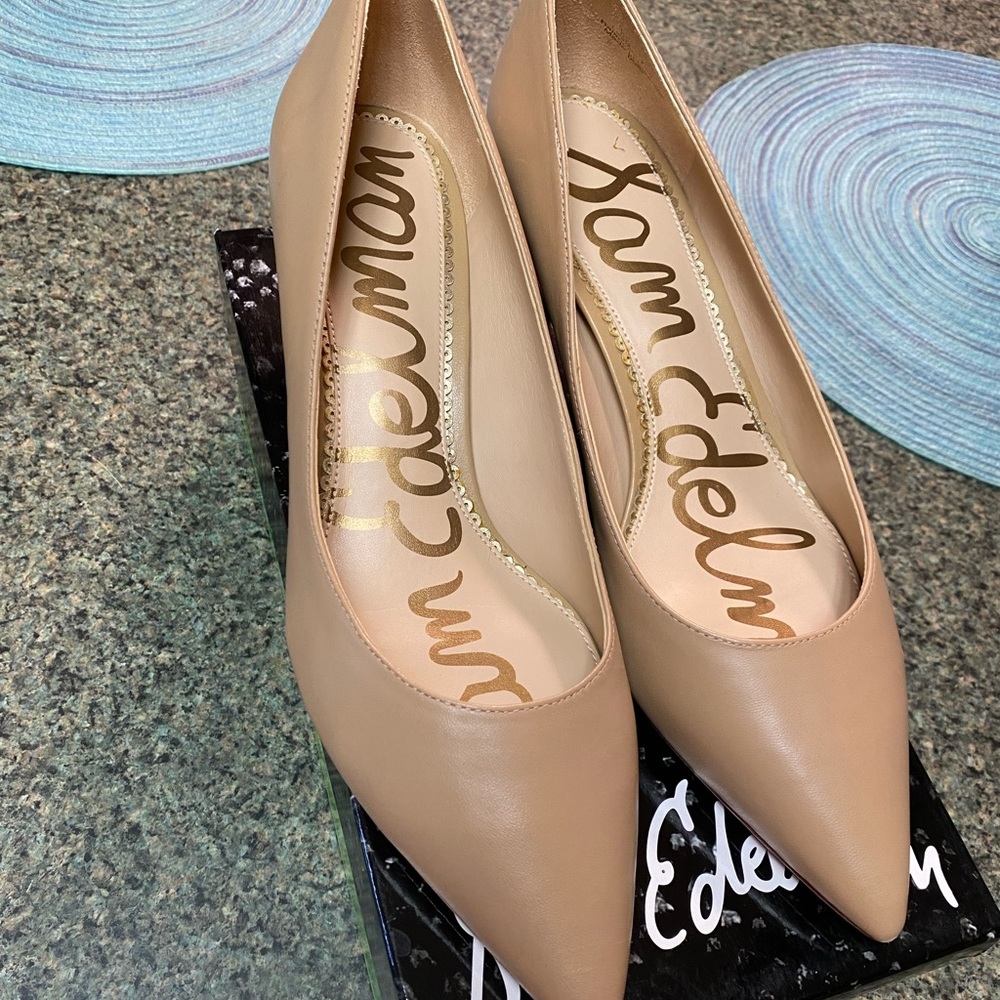 Sam Edelman Nude Kitten Heel Shoes